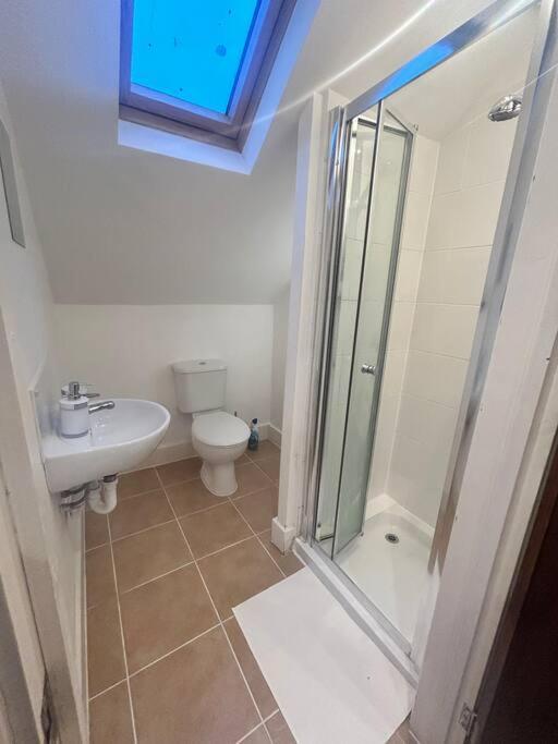 Peaceful 2-Bedroom Haven Peterborough Esterno foto